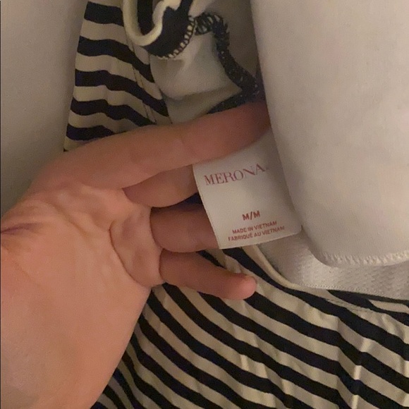 Black and white striped cross detail swimsuit - Picture 4 of 4